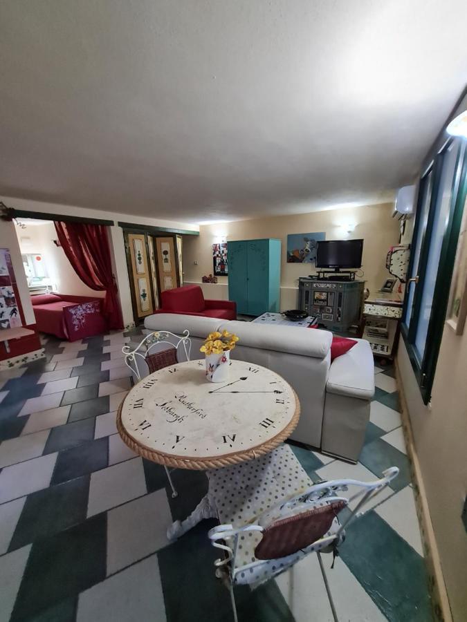 L'Antica Cantina Usini Exteriér fotografie